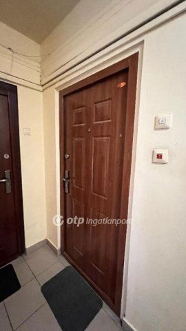 Eladó panellakás, Miskolcon 24.9 M Ft, 1+1 szobás