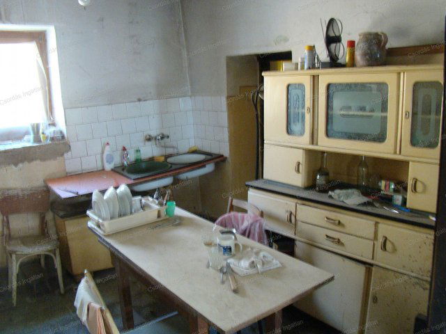 Eladó családi ház, Egeralján 12 M Ft, 2 szobás