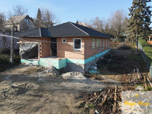 Eladó családi ház, Érden 159.9 M Ft, 5 szobás