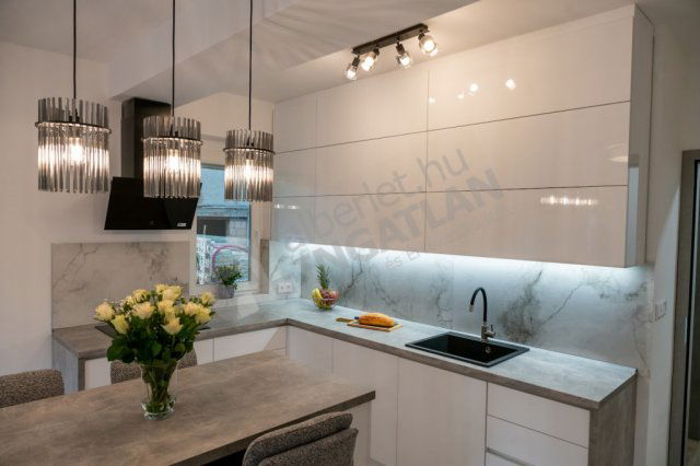 Kiadó téglalakás, albérlet, II. kerületben, Vérhalom utcában