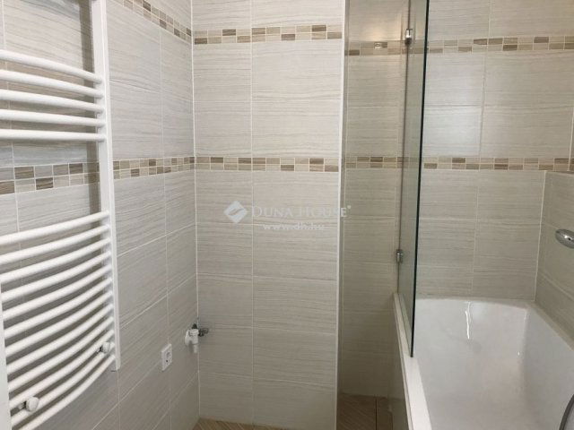 Eladó téglalakás, Budapesten, XIII. kerületben 105 M Ft