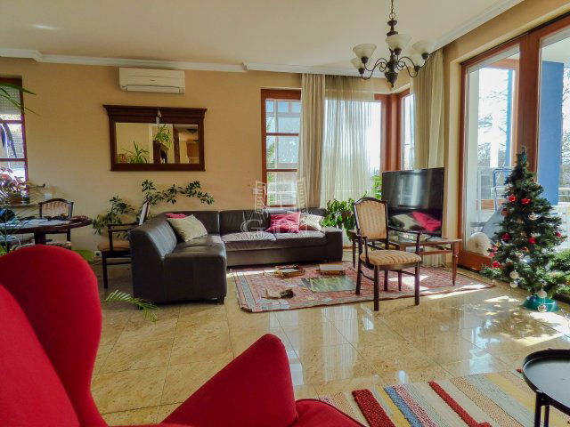 Eladó téglalakás, Budapesten, II. kerületben 149 M Ft, 3 szobás