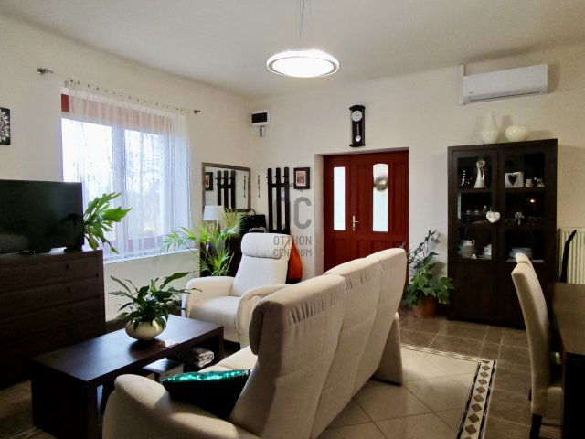 Eladó családi ház, Kecskeméten 74.9 M Ft, 3 szobás