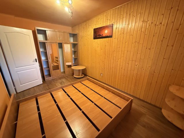 Kiadó téglalakás, albérlet, Pakson 150 E Ft / hó, 2 szobás