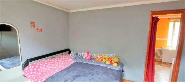 Eladó családi ház, Nagykőrösön 25.2 M Ft, 5 szobás