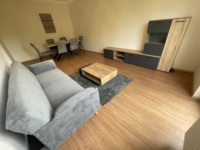 Kiadó téglalakás, albérlet, Tatabányán 210 E Ft / hó