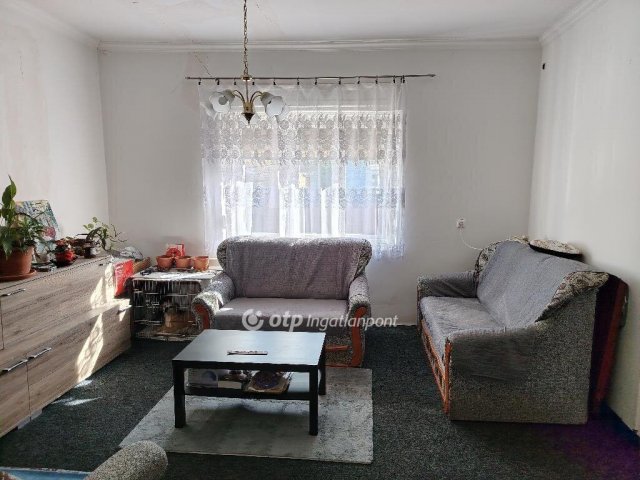 Eladó családi ház, Zagyvarékason 19.9 M Ft, 3 szobás
