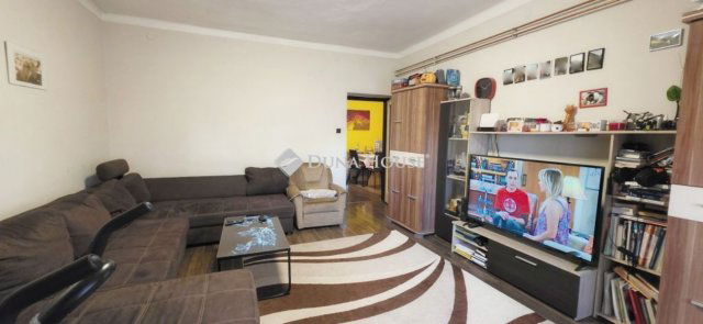 Eladó téglalakás, Szombathelyen 42 M Ft, 2 szobás