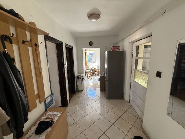 Eladó családi ház, Debrecenben 65 M Ft, 4 szobás