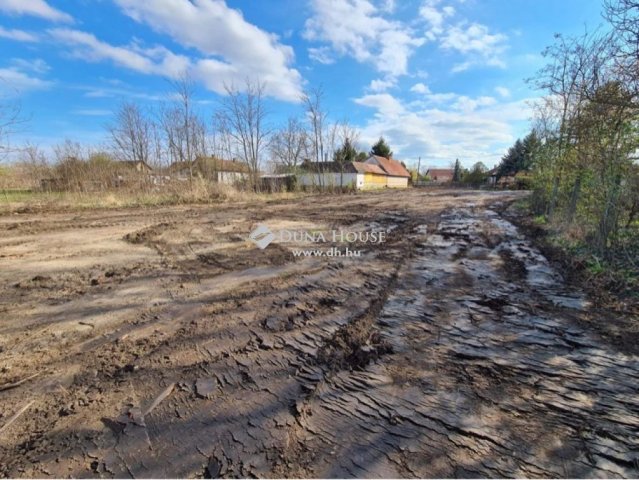 Eladó telek, Tápiószelén 2.3 M Ft / költözzbe.hu
