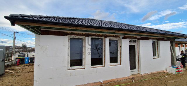 Eladó családi ház, Bocskaikerten 73.9 M Ft, 4 szobás