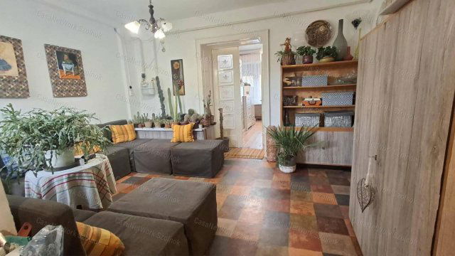 Eladó családi ház, Törökszentmiklóson 26.5 M Ft, 3+1 szobás