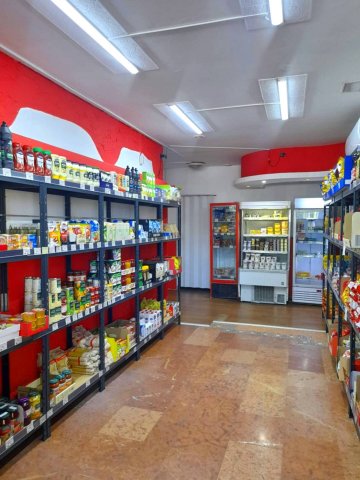 Kiadó üzlethelyiség, Ózdon 225 E Ft / hó / költözzbe.hu