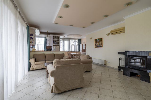 Eladó téglalakás, Budapesten, II. kerületben 160.7 M Ft