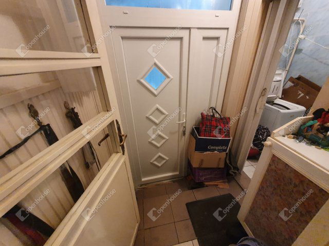 Eladó téglalakás, Nagykanizsán 27.9 M Ft, 3 szobás