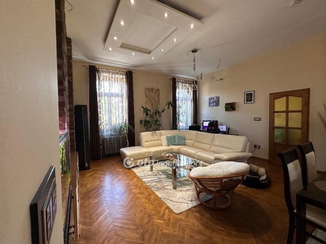 Eladó sorház, Dunaharasztin 155 M Ft, 3 szobás