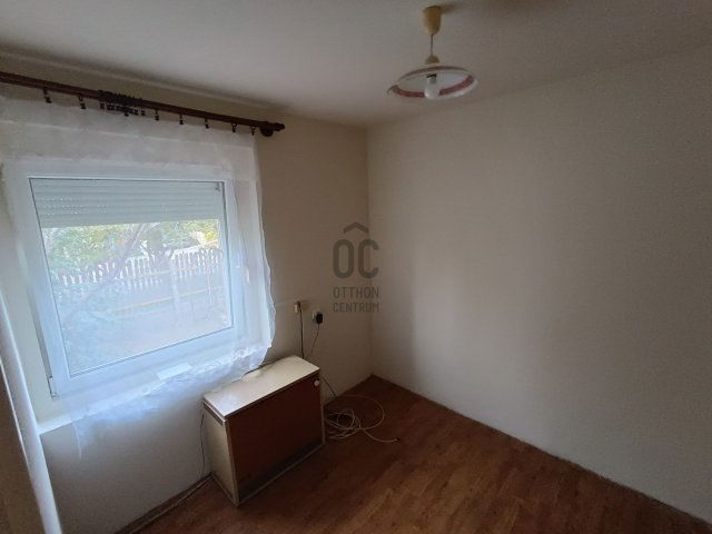 Eladó családi ház, Debrecenben 85 M Ft, 3 szobás