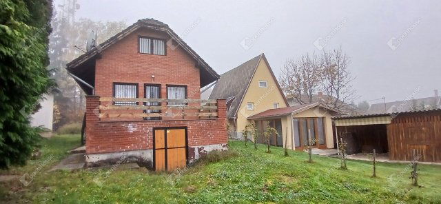 Eladó családi ház, Lentiben 35 M Ft, 3 szobás