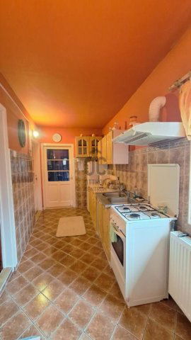 Eladó családi ház, Monoron 68.5 M Ft, 3 szobás