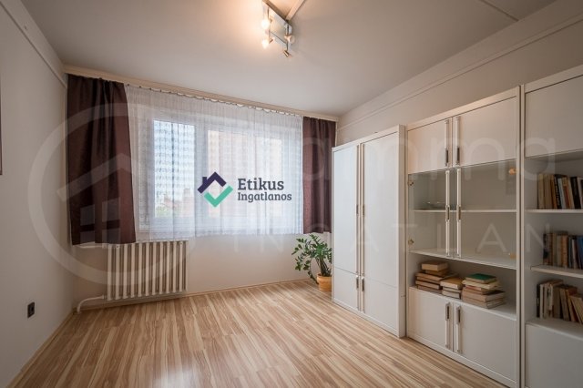 Kiadó panellakás, albérlet, Miskolcon 120 E Ft / hó, 2 szobás