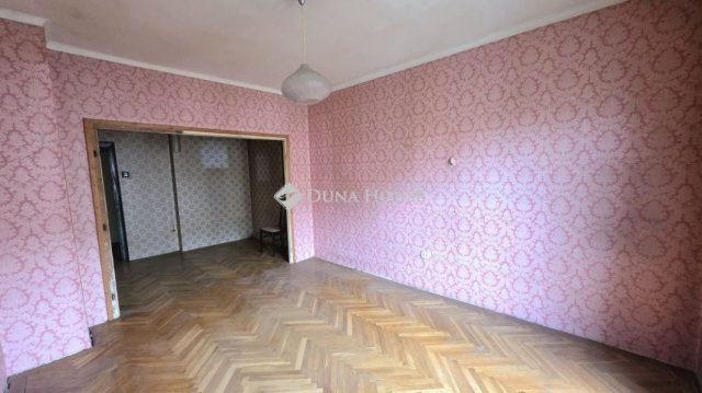 Eladó téglalakás, Budapesten, I. kerületben 126 M Ft, 1 szobás