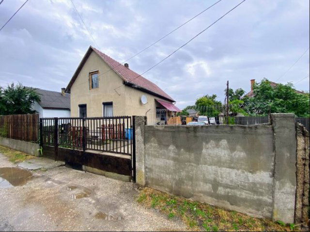 Eladó családi ház, Bőcsön 25.45 M Ft, 2 szobás