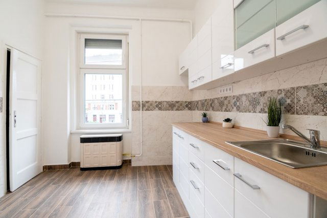 Eladó téglalakás, Budapesten, IX. kerületben 67.2 M Ft