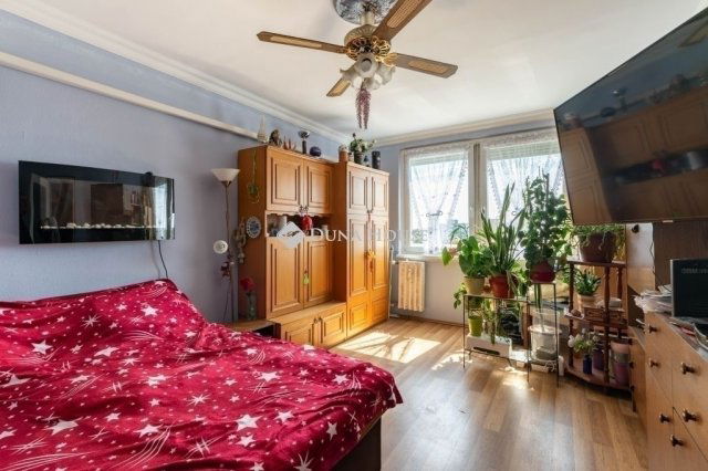 Eladó panellakás, Budapesten, XVIII. kerületben 59 M Ft, 3 szobás