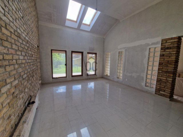 Eladó családi ház, Monoron 126 M Ft, 7 szobás