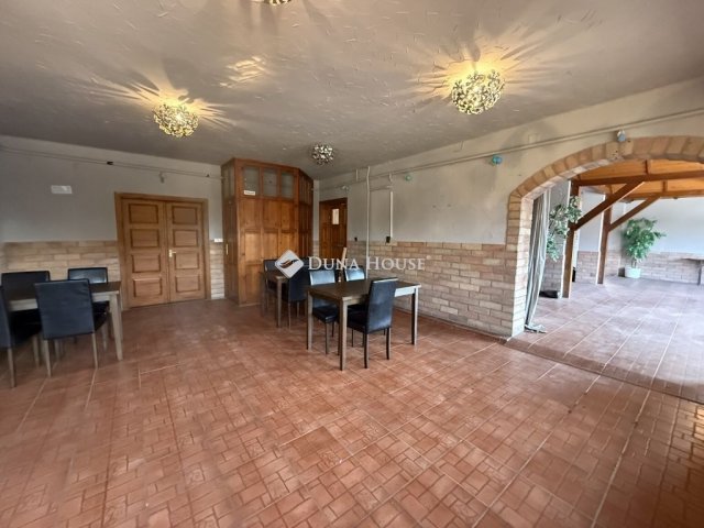 Eladó ipari ingatlan, Nagyharsányon 42 M Ft / költözzbe.hu