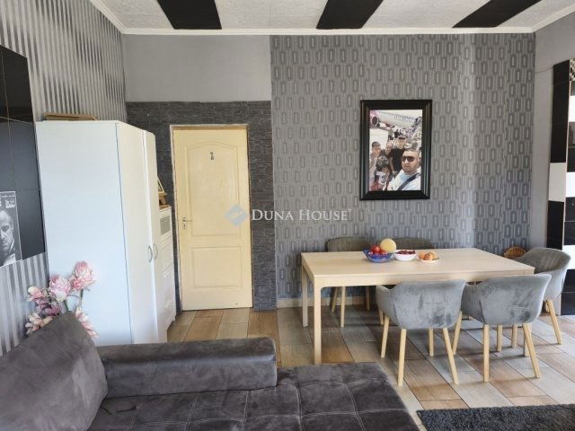 Eladó családi ház, Dunaharasztin 90 M Ft, 5 szobás