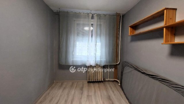 Eladó panellakás, Budapesten, XV. kerületben 65.5 M Ft