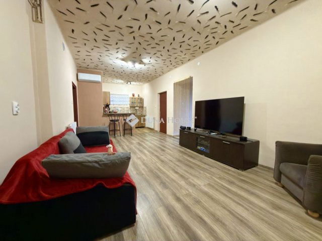 Eladó családi ház, Balassagyarmaton, Damjanich utcában 56 M Ft