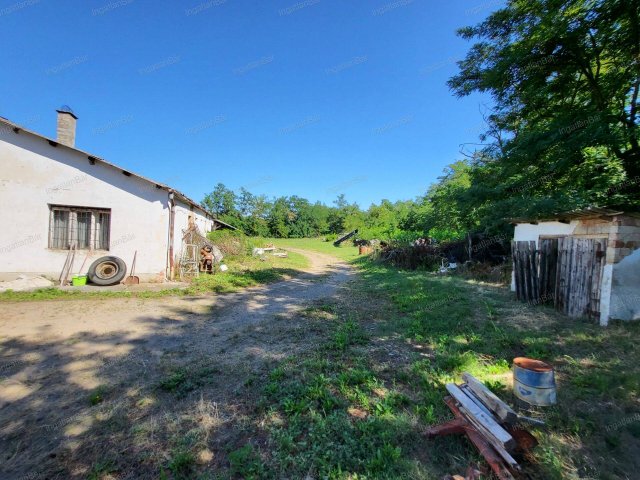 Eladó ipari ingatlan, Nyírmadán 150 M Ft / költözzbe.hu