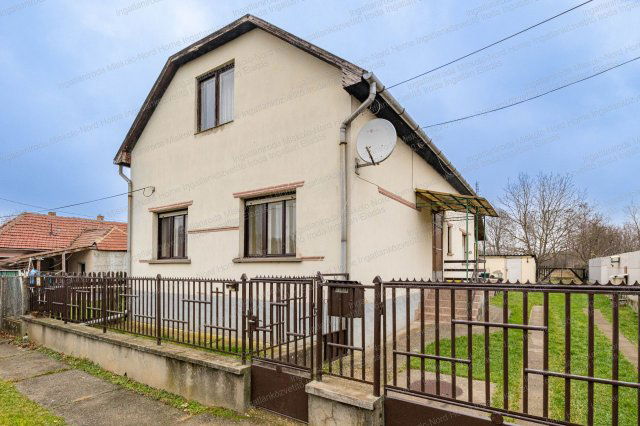 Eladó családi ház, Boldván 25.99 M Ft, 2 szobás