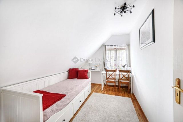 Eladó családi ház, Pilisszentkereszten 168 M Ft, 4 szobás