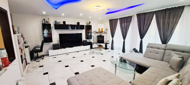 Eladó családi ház, Budapesten, XXI. kerületben 179.9 M Ft