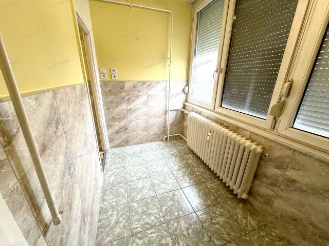 Eladó téglalakás, Mátészalkán 34.9 M Ft, 2 szobás