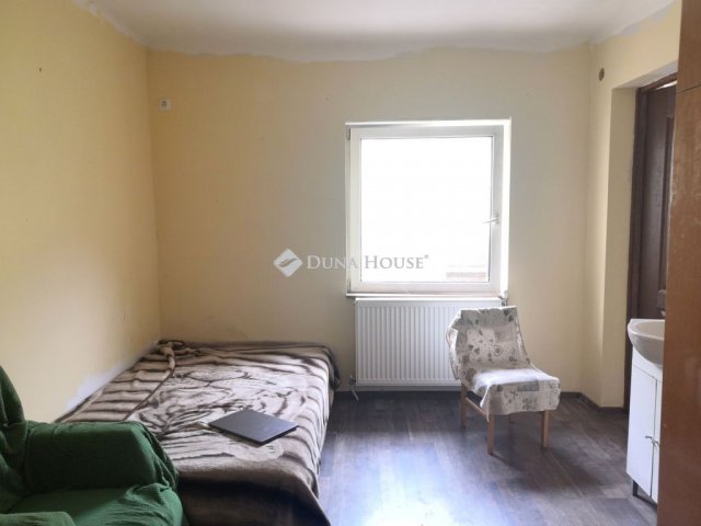 Eladó családi ház, Budapesten, XX. kerületben 60 M Ft, 3 szobás