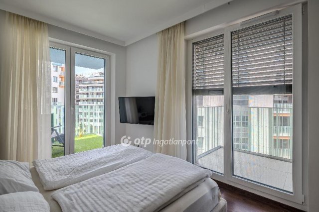 Eladó téglalakás, Budapesten, XIII. kerületben 235 M Ft