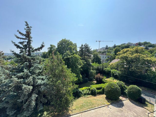 Eladó téglalakás, Budapesten, II. kerületben 169 M Ft, 2 szobás