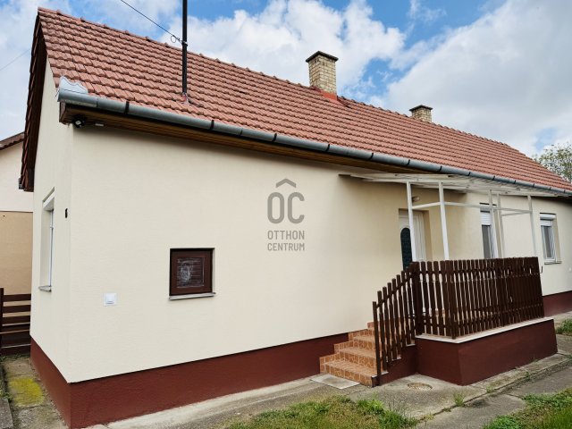 Eladó családi ház, Debrecenben 71.9 M Ft, 2 szobás