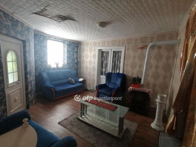 Eladó családi ház, Kecelen 13.99 M Ft, 3 szobás