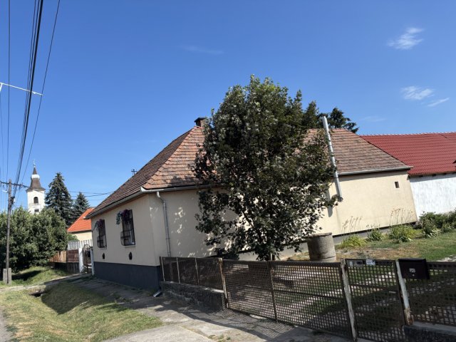 Eladó családi ház, Nagysápon 39.5 M Ft, 3 szobás