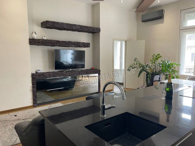 Kiadó téglalakás, albérlet, XIII. kerületben, Szent István körúton