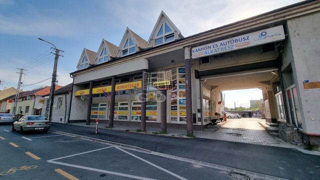 Kiadó üzlethelyiség, Székesfehérvárott 499 E Ft / hó