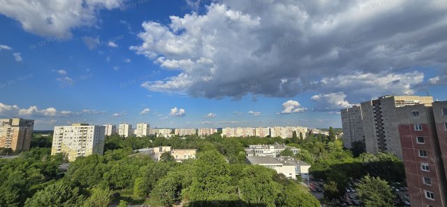 Eladó panellakás, Budapesten, III. kerületben 69.5 M Ft, 2 szobás