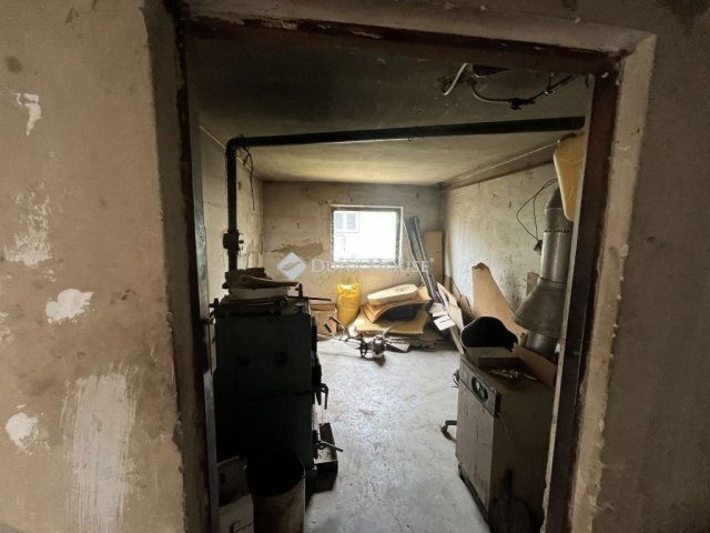 Eladó családi ház, Enyingen 48.5 M Ft, 3 szobás