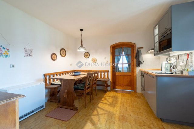 Eladó családi ház, Újbarokon 79.99 M Ft, 2 szobás