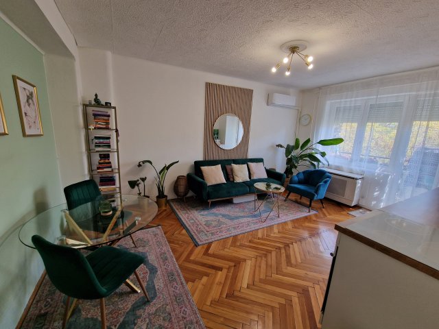 Eladó téglalakás, Budapesten, XXI. kerületben, Rakéta utcában